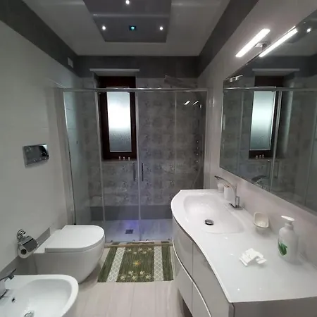 Moon Luxury *